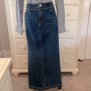 GRLFRND The Kate Low Rise Slim Chop Denim Maxi Jean Column Skirt Raw Edge M Wash